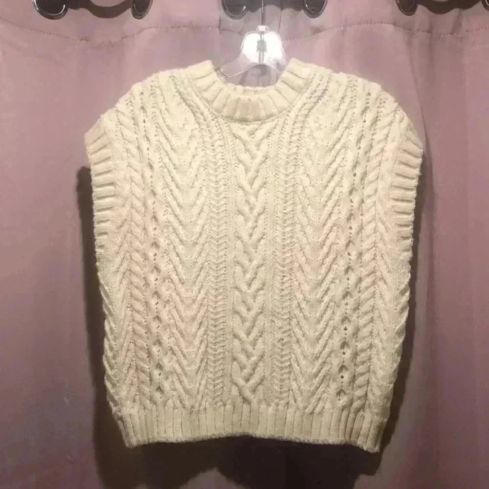 H&M Cream Cable Knit Sweater Vest
